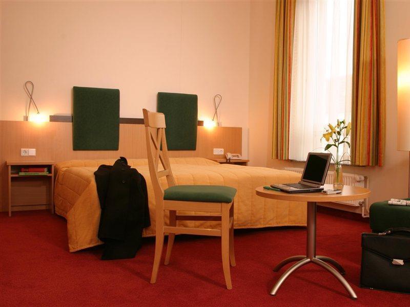 Ibis Styles Berlin City Ost Extérieur photo